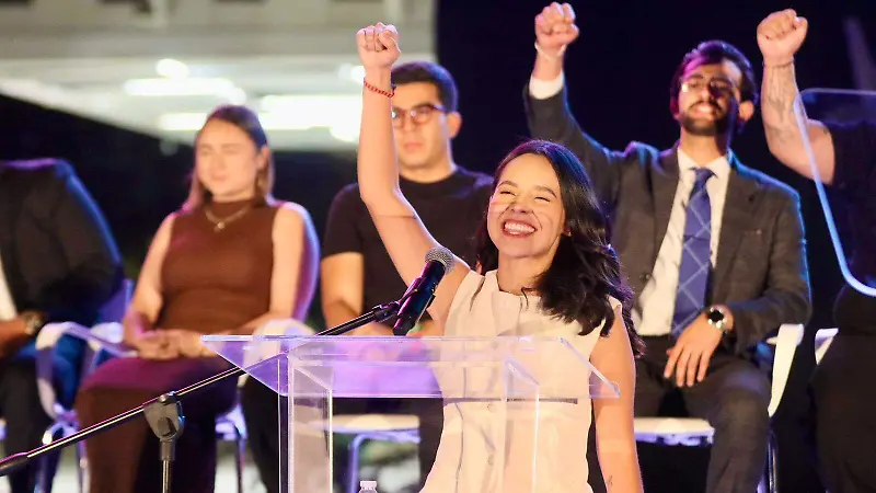 Fernanda Romero Presidenta de la FEU (3).jpeg